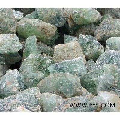 信阳鑫晨矿产公司供应40~85萤石块