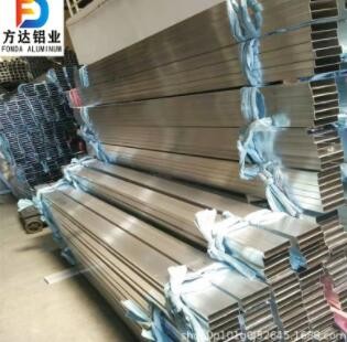 天津铝合金方管厂家6063矩形铝型材光伏大规格现货铝管6061铝方通图3