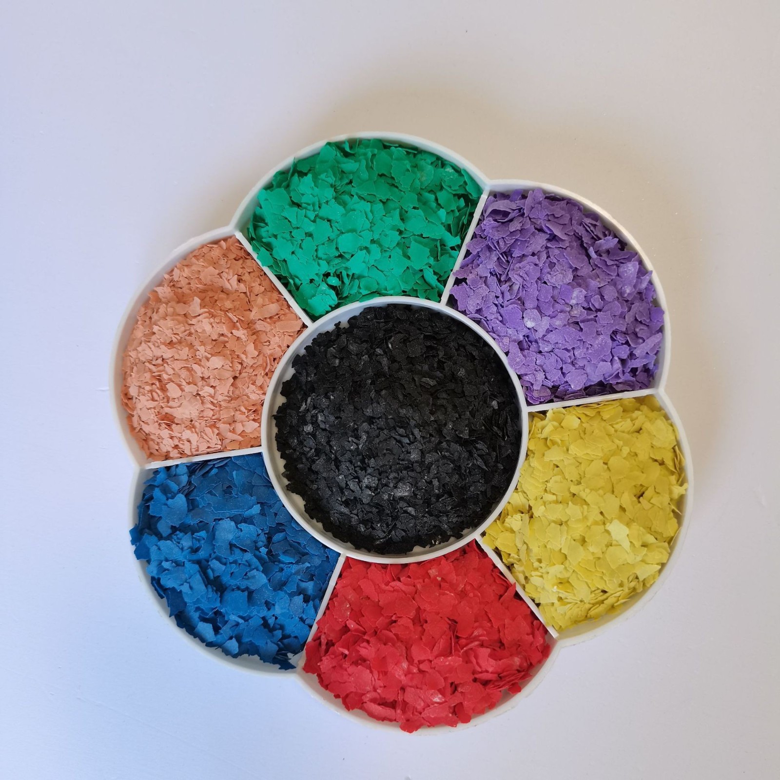 厂家直供复合染色岩片云母片 颜色全 规格齐建筑装饰内墙真石漆图2