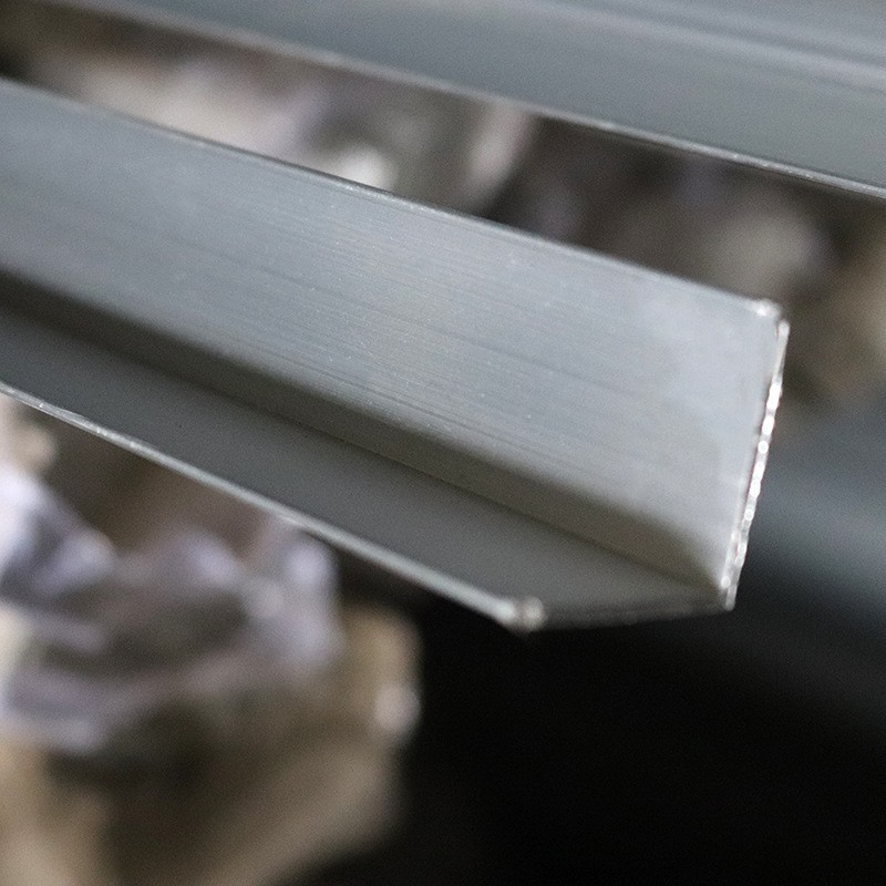 定制等边不等边角铝收边条连接件角铝直角90度铝型材模组加工定制图2