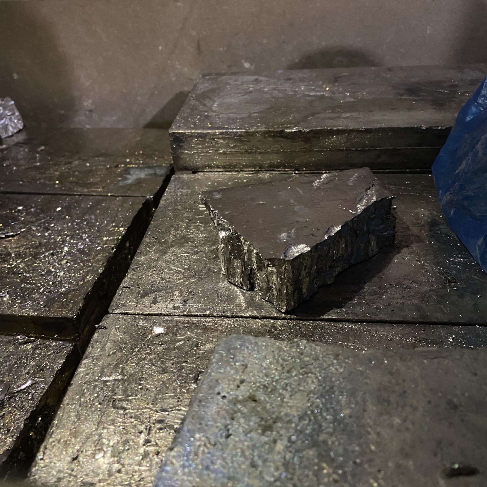 供应稀有金属小金属 铋 精铋锭 金属立方体铋晶体原料图2