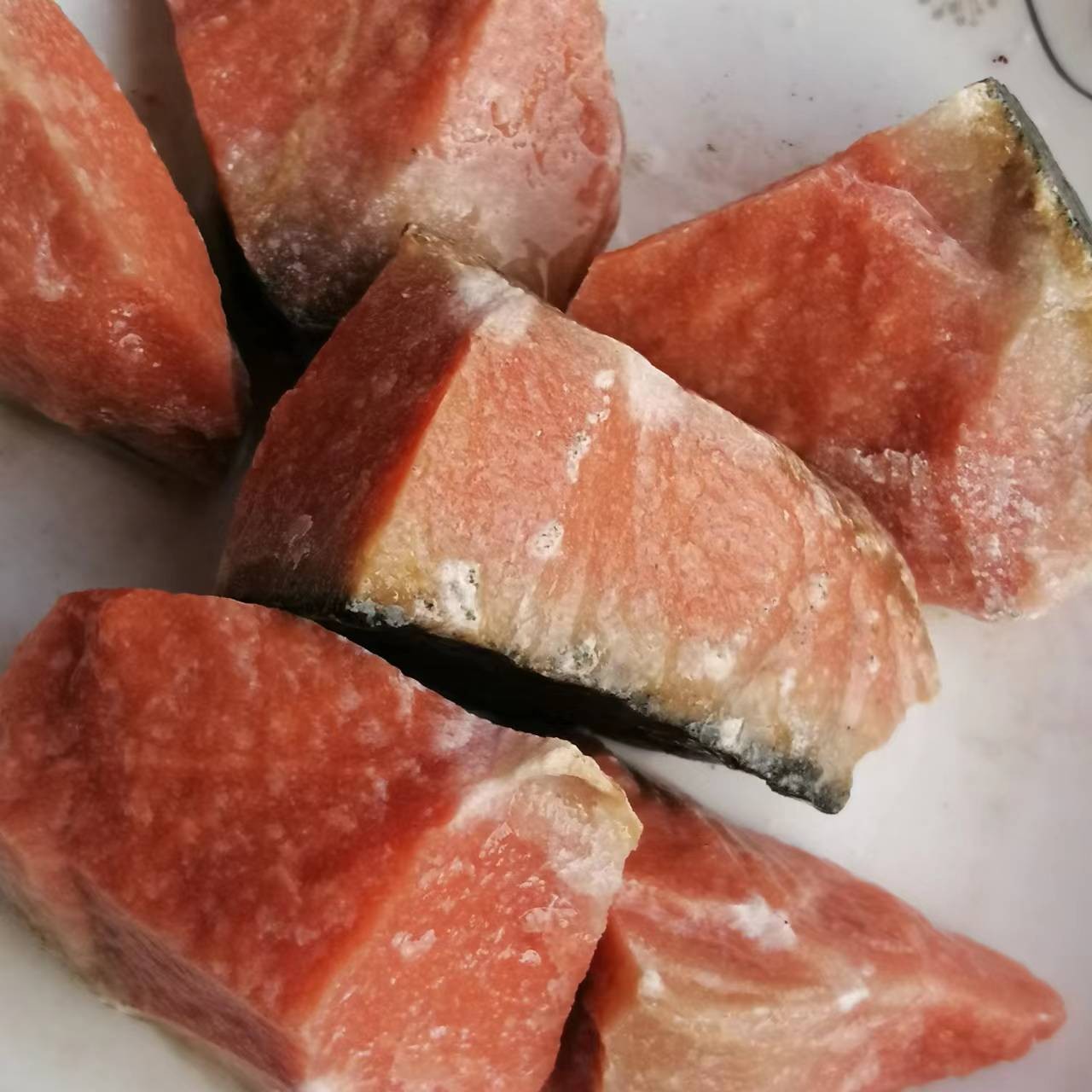 厂家供应天然原石矿石 多种混合彩石 天然矿石原石现货批发彩石图2