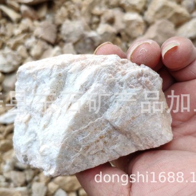 钾长石粉，钾12%左右，铝15%左右，白度84左右