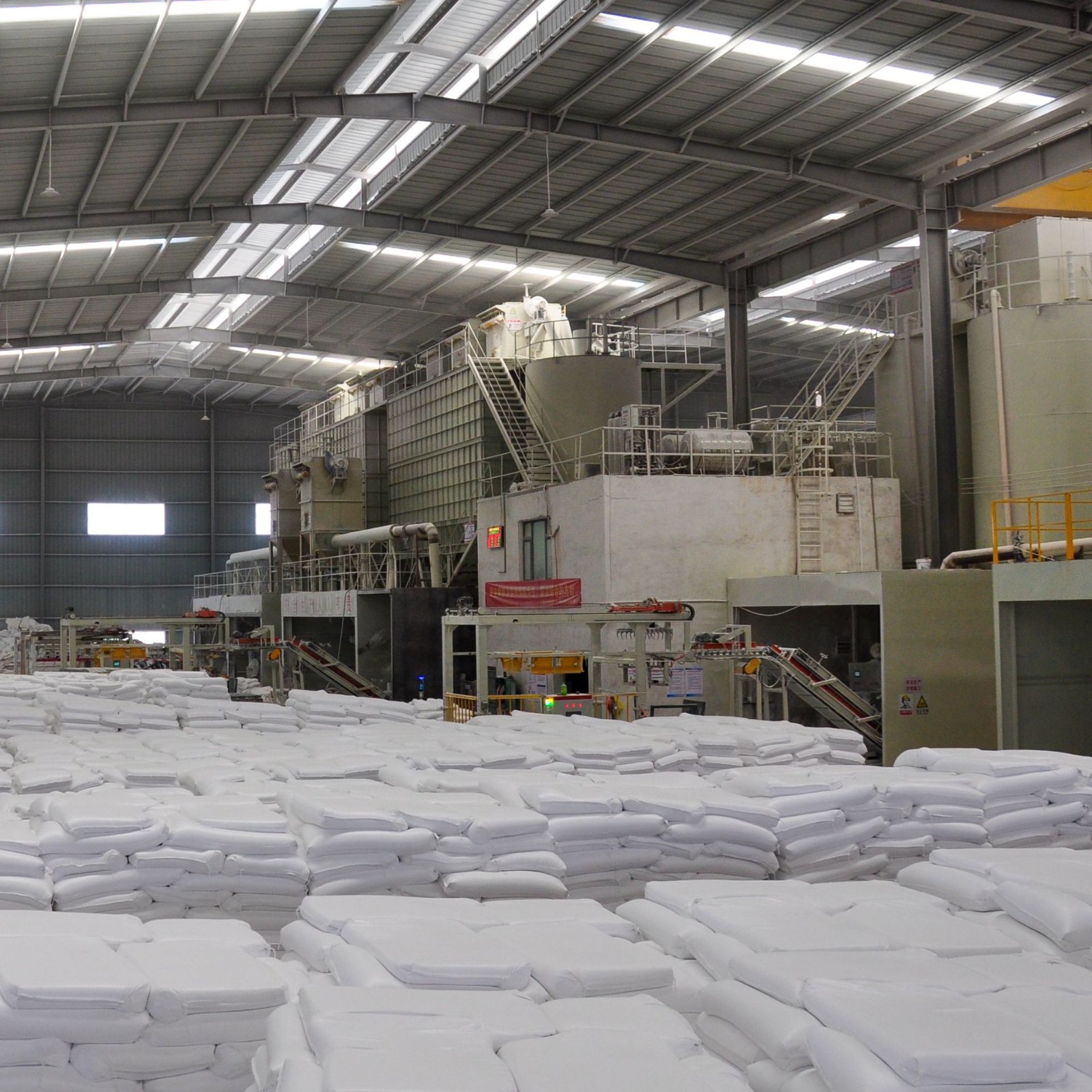 厂家直供重质碳酸钙油漆涂料填充特细重钙粉1500目工业级碳酸钙图2