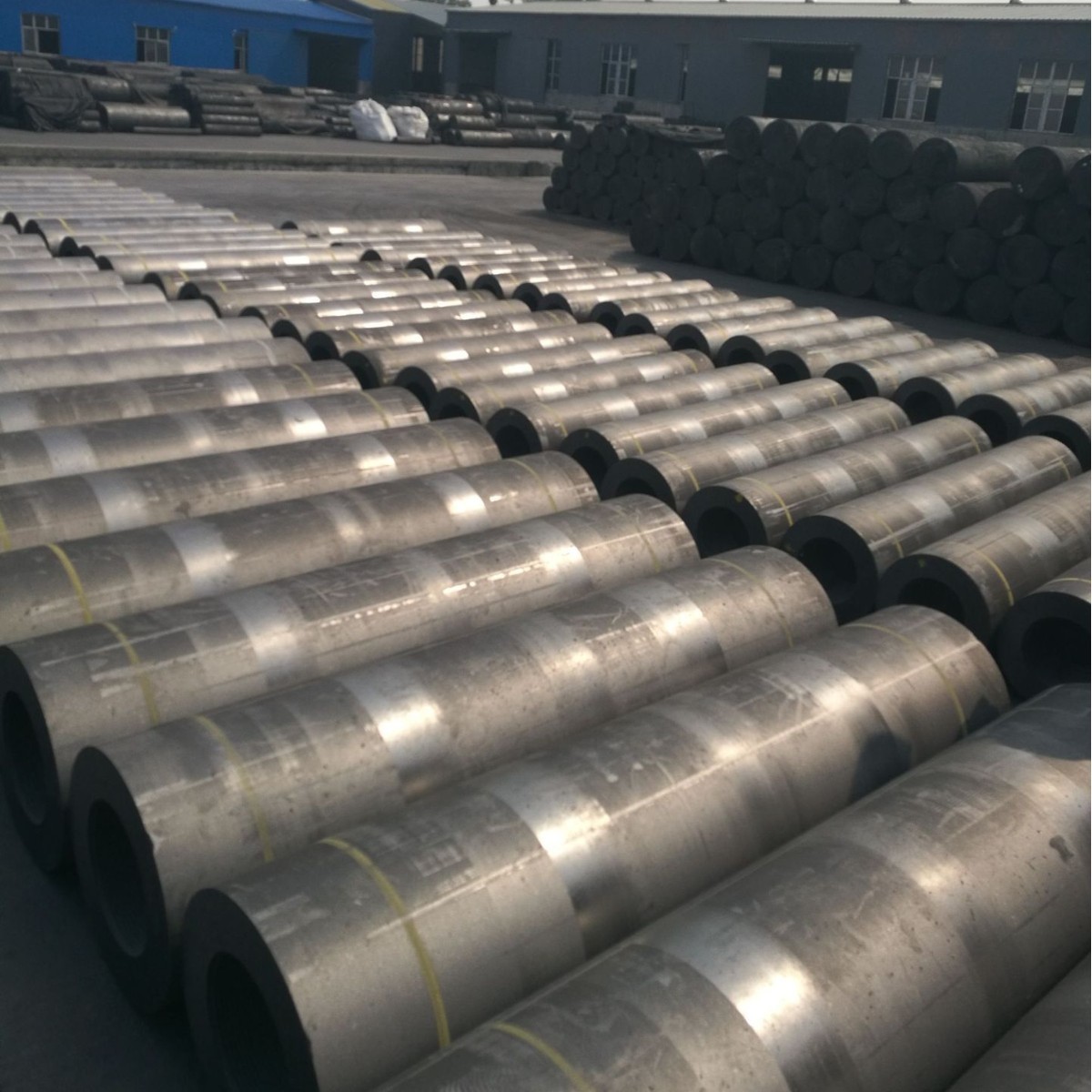 轩洋碳素冶炼炉用石高功率石墨电极超高功率石墨电极电阻低密度好图3