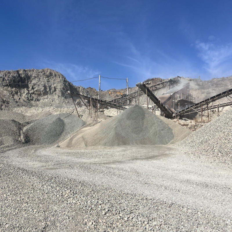 厂家直销污水处理河道治理水产养殖白沸石绿沸石颗粒100吨起优惠图2